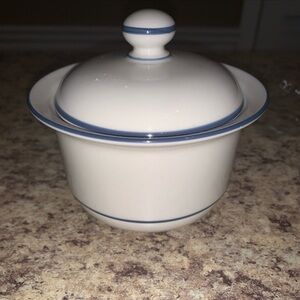 NEW Lenox Stoneware Ivory & Blue Stripes Sugar bowl With Lid Made In USA